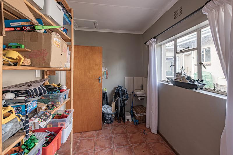 4 Bedroom Property for Sale in Riviersonderend Western Cape